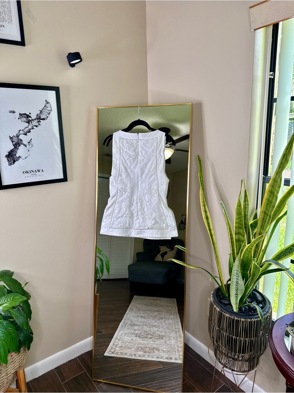House of CB VALENCIA White Cotton Placement Lace Broderie Anglais Boat Neck Top - Picture 13 of 14